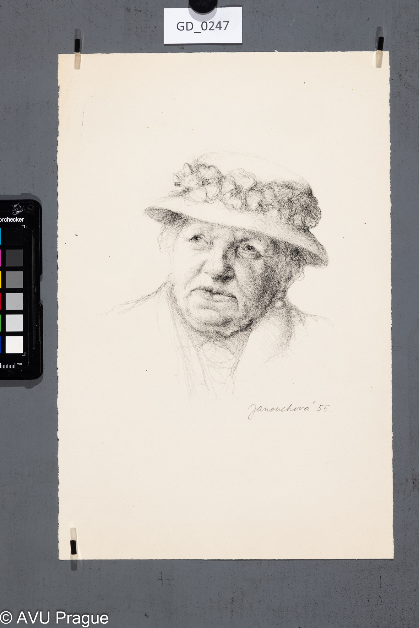 Eva Janouchová, Hlava ženy v klobouku, 1955, Litografie, 17 x 15,5, 35,3 x 23, Silovský