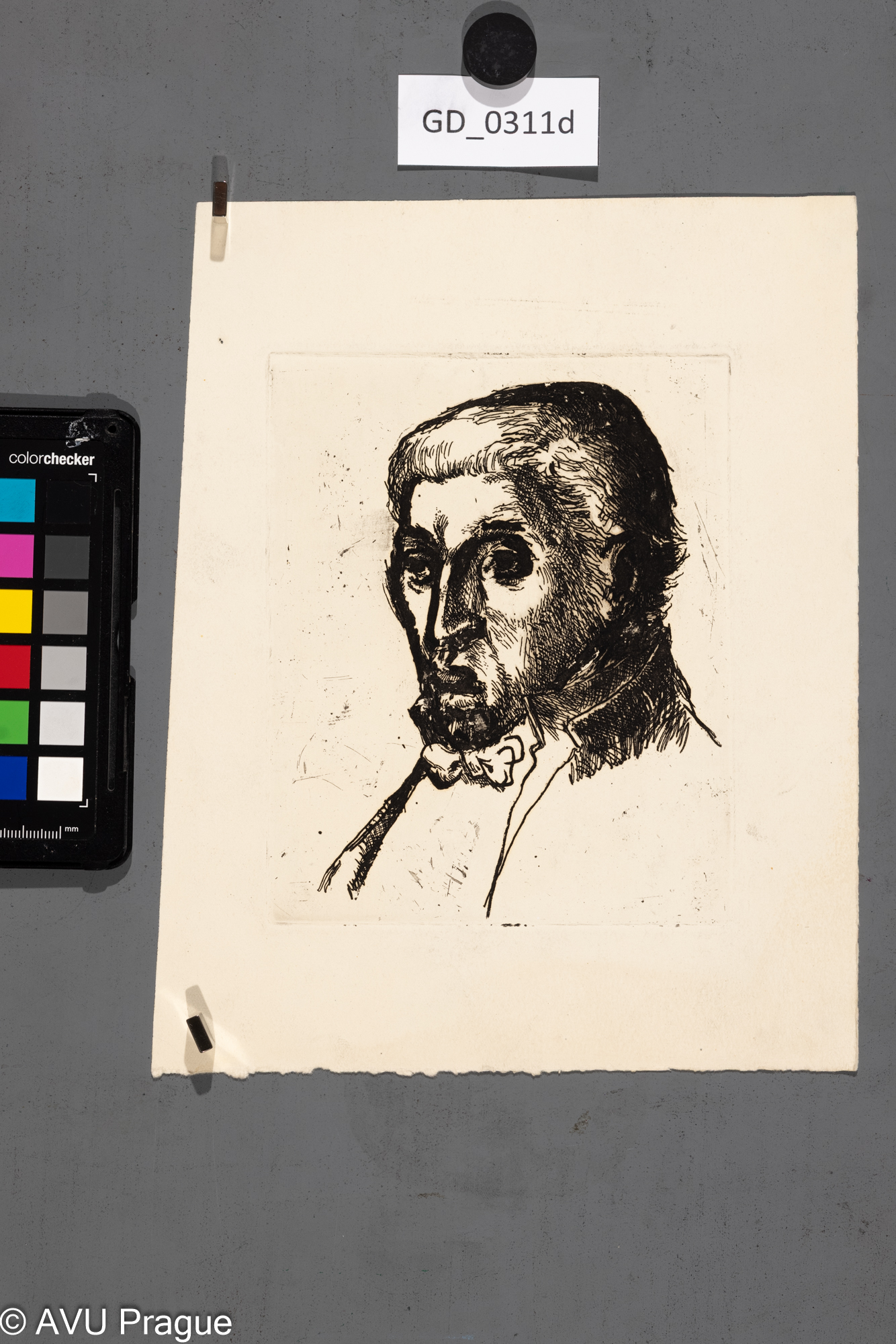 Karel Paták, Hlava muže, Lept,15,5 x 12,5, 23,9 x 19, Pukl