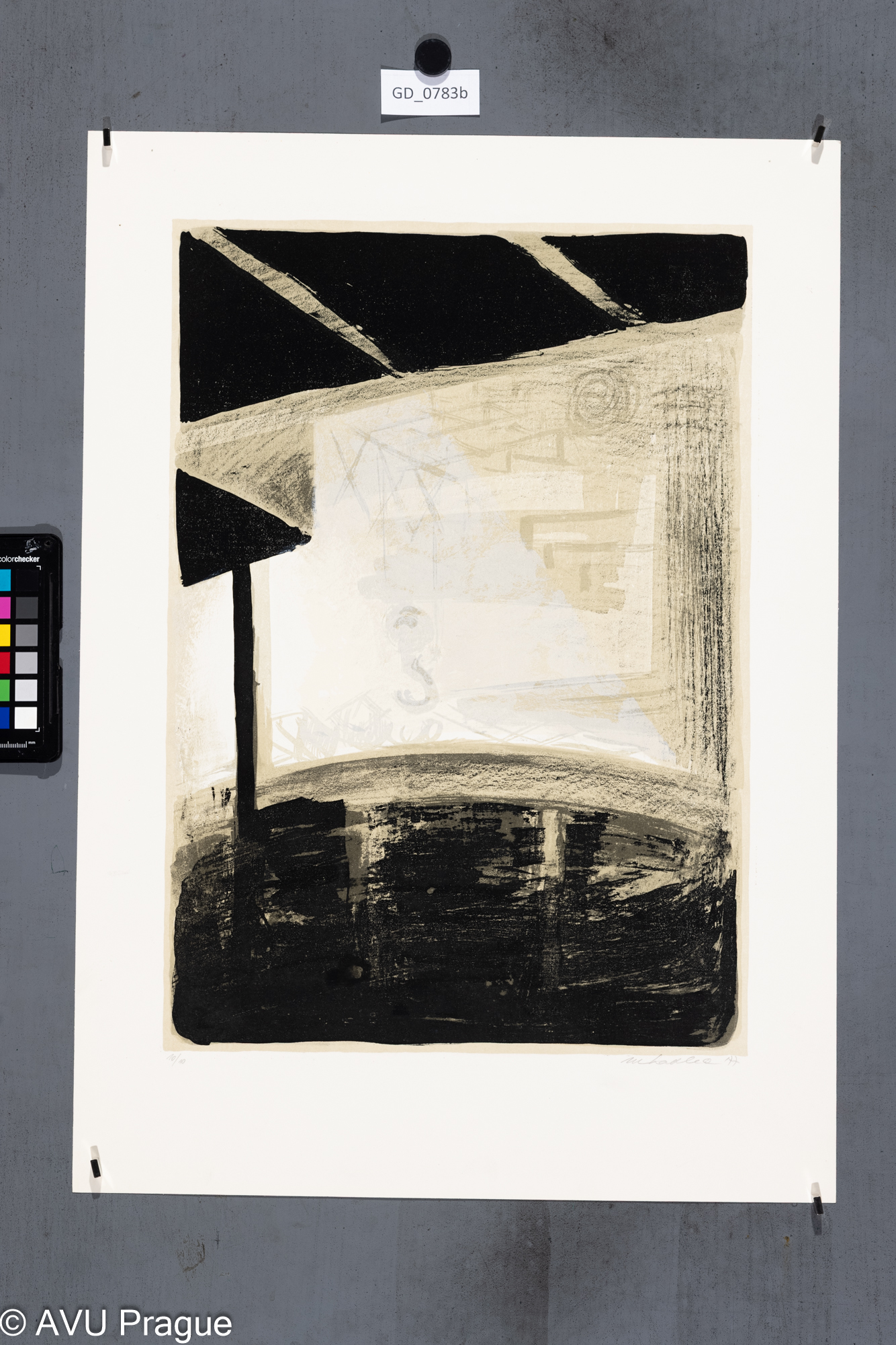 Martin KadlecJeřáb na pozadí (Hutě)1977Litografie, tři barvy45,7 x 3258,2 x 41,5Čepelák